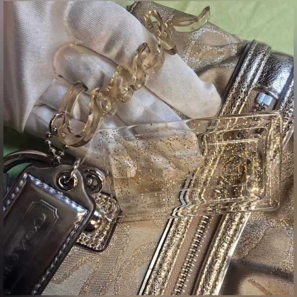 Coach, Set Of 3 RARE Goldtoned Poppy Hangtags. EUC XLg, Med, And Cursive COACH - Picture 2 of 3